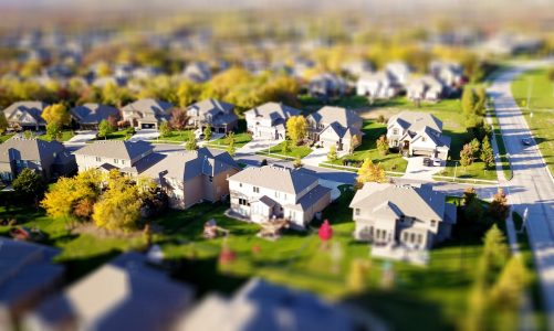 2022 – jak bezpiecznie inwestować na rynku nieruchomości?