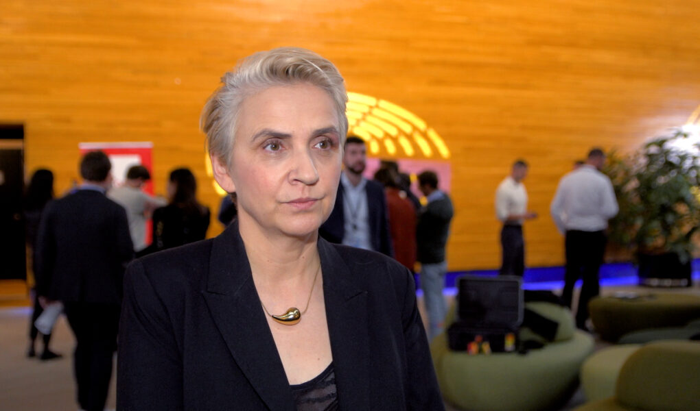 wielgus-zwiazki-partnerskie-foto Rząd z nowym pomysłem na uregulowanie statusu osoby najbliższej. Nowa Lewica: to szansa na bezpieczeństwo dla osób w związkach nieformalnych