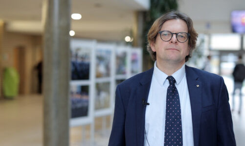 Ciąg dalszy rozmów pokojowych dotyczących Ukrainy i Strefy Gazy. Sukces negocjacyjny Donalda Trumpa poprawiłby jego notowania w kraju